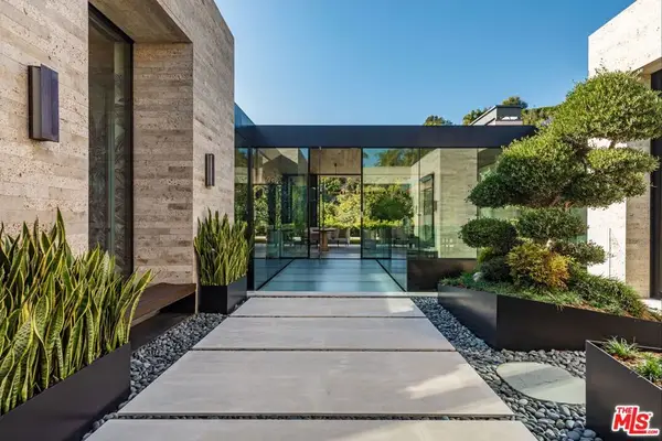 1335 Carla Lane, Beverly Hills, CA 90210