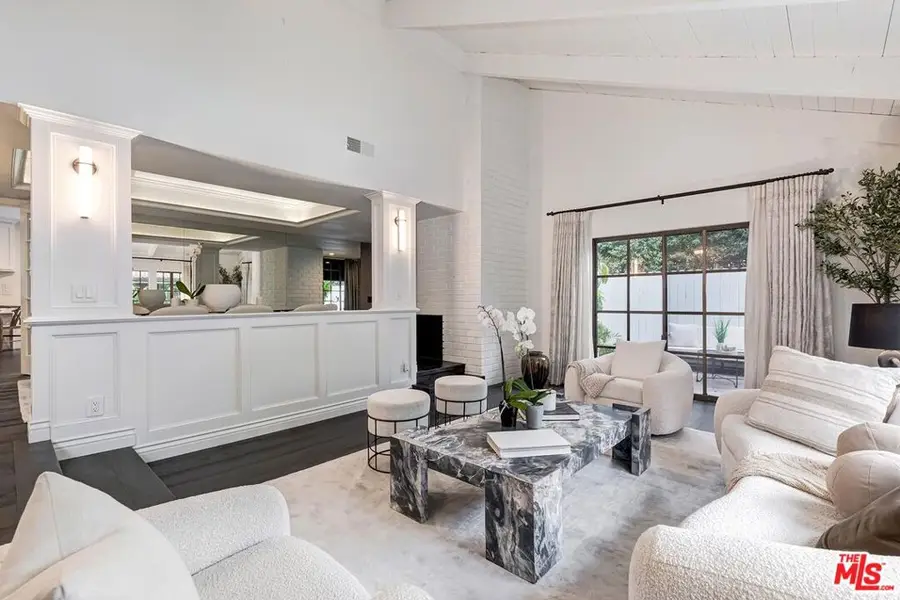 1060 Chantilly Road, Los Angeles, CA 90077 - #3