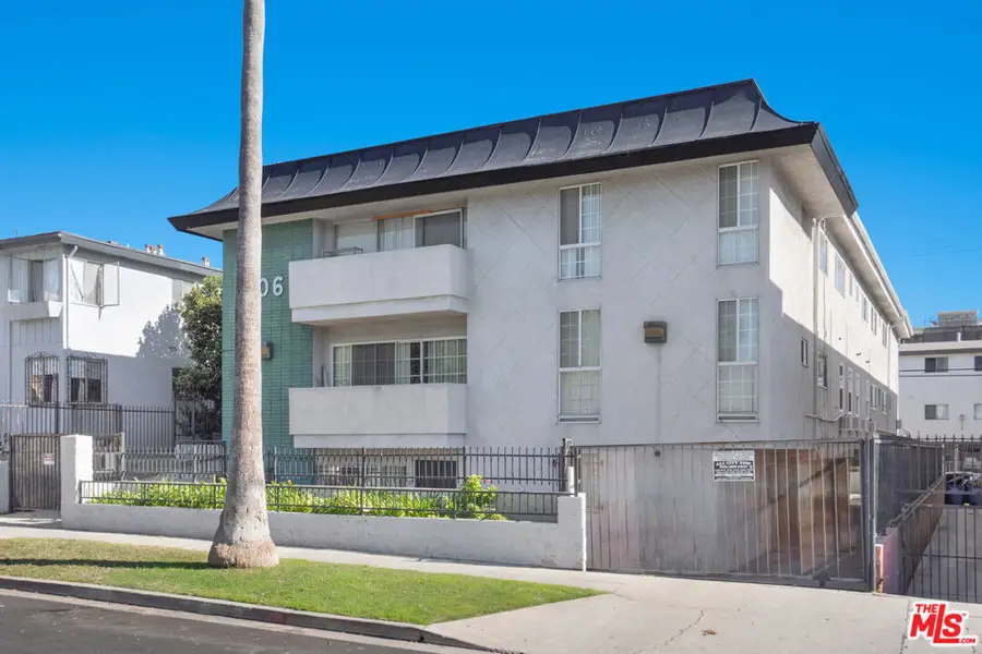 406 S St Andrews Place, Los Angeles, CA 90020 - Image #2
