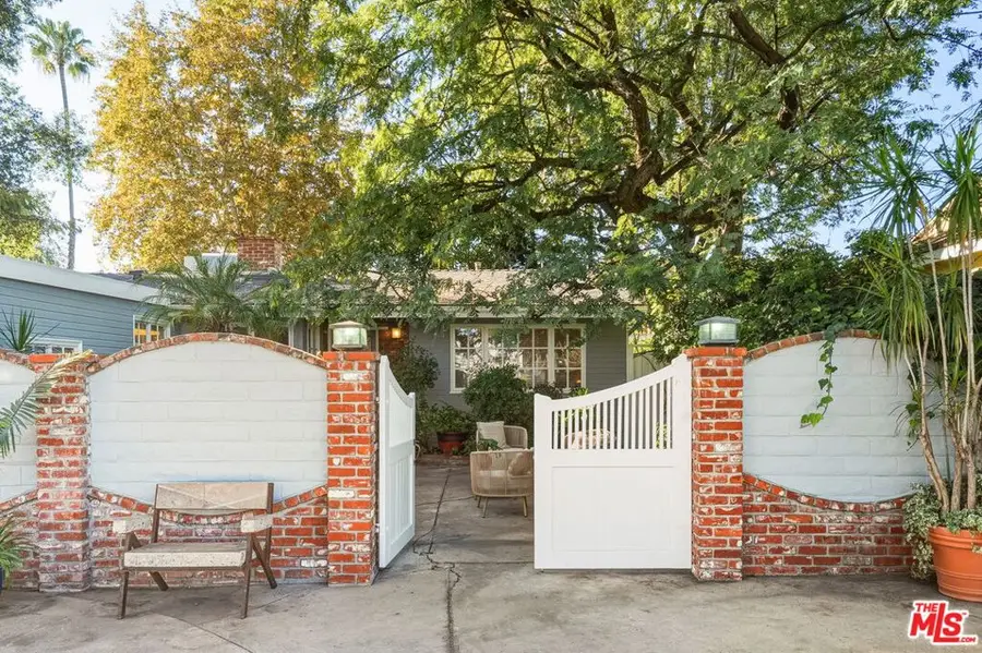 5351 Lemona Avenue, Sherman Oaks, CA 91411 - Image #3