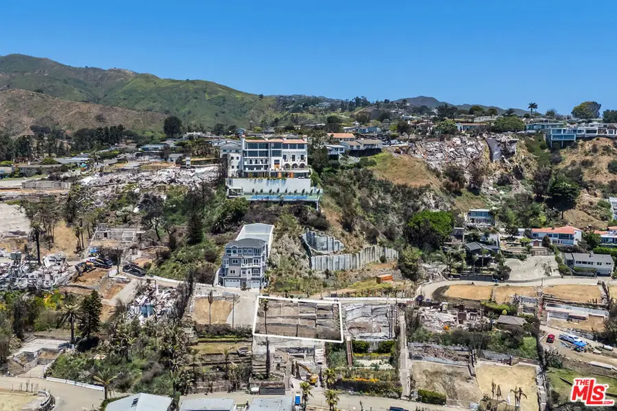 17810 Castellammare Drive, Pacific Palisades, CA 90272 - #2