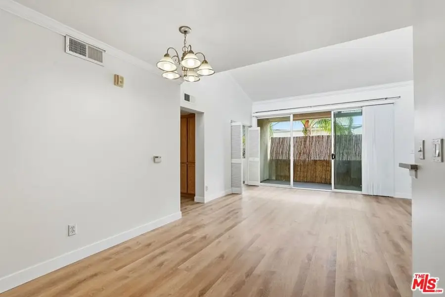 5325 Newcastle Avenue #342, Encino, CA 91316 - Image #3