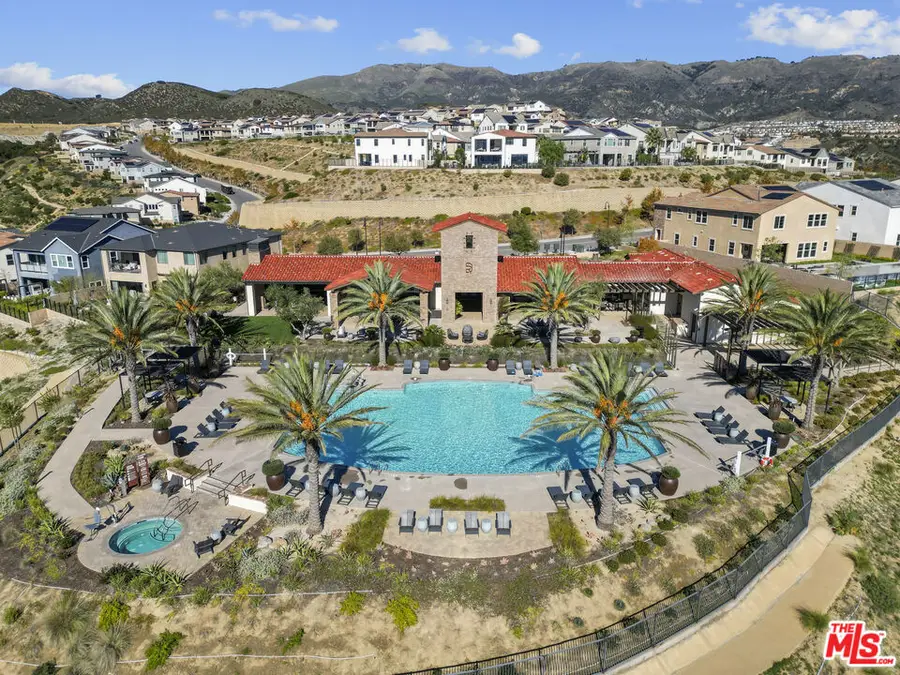 21230 W Wildflower Way, Chatsworth, CA 91311 - Image #3