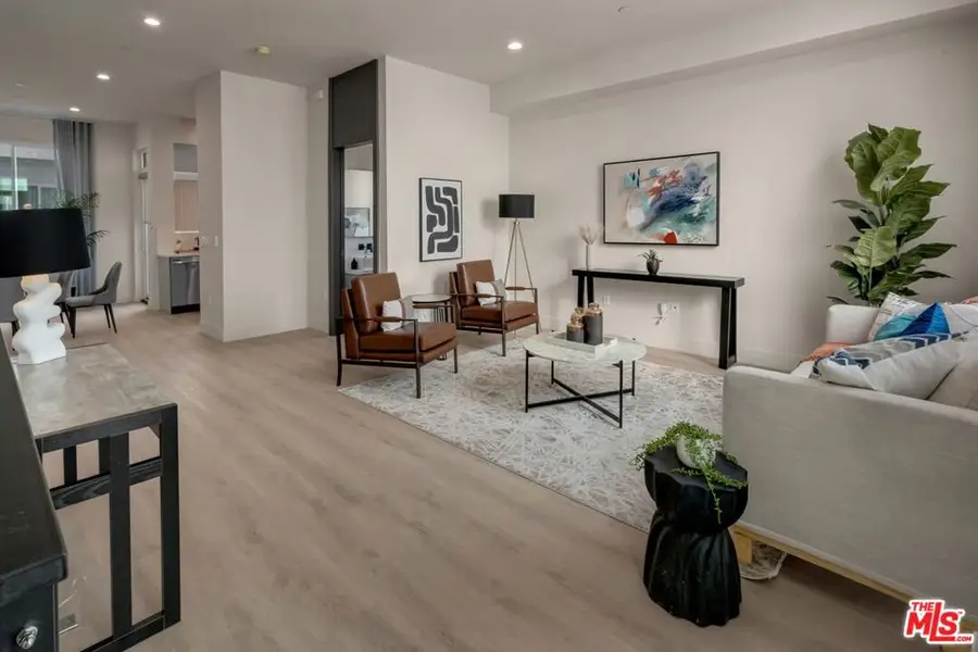 125 Plymouth Street, Inglewood, CA 90302 - #2