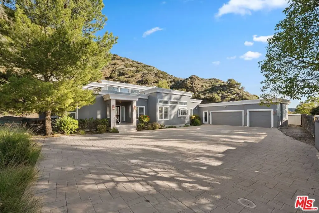 3701 Kanan Road, Agoura Hills, CA 91301 - Image #1