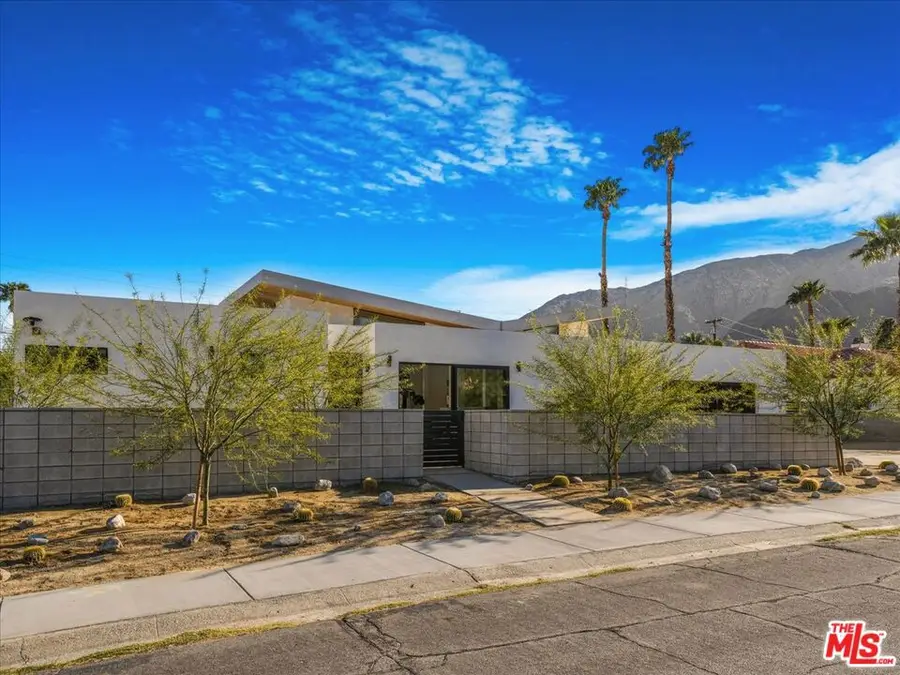527 W Santa Catalina Road, Palm Springs, CA 92262 - #2