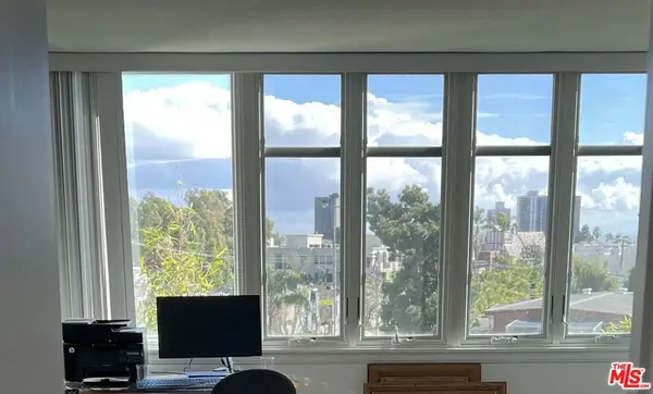 289 S Barrington Avenue #A307, Los Angeles, CA 90049