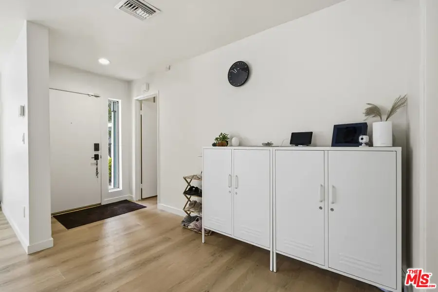 18175 Andrea Circle #4, Northridge, CA 91325 - Image #3