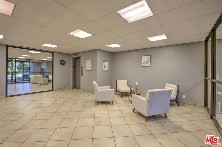 12400 Montecito Road #403, Seal Beach, CA 90740 - Image #3