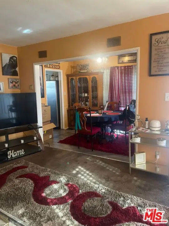 1501 W 102nd Street, Los Angeles, CA 90047 - Image #3