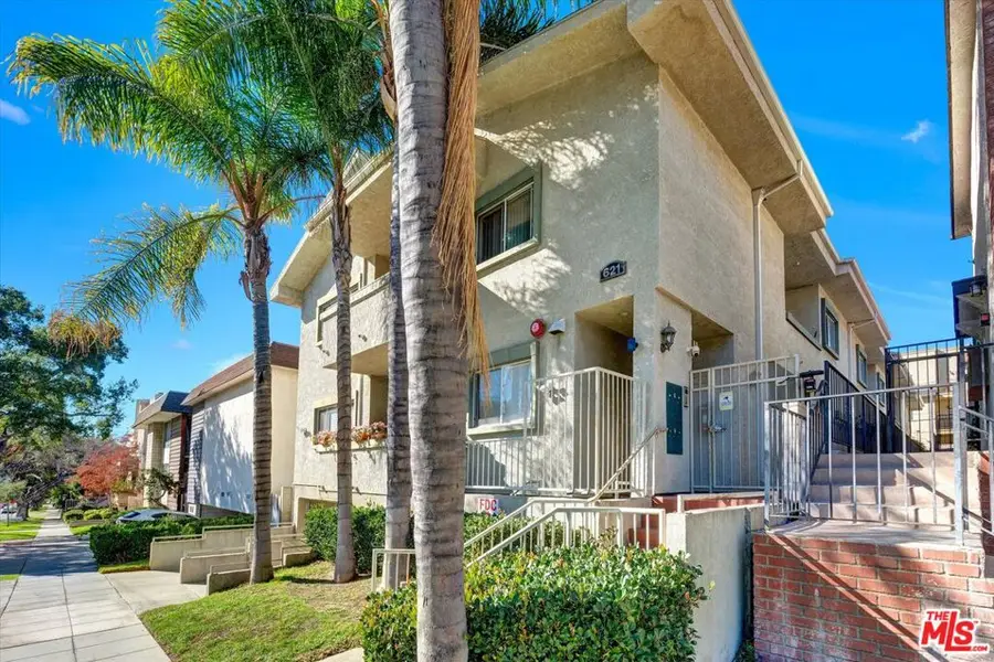 621 E Olive Avenue #106, Burbank, CA 91501 - Image #3