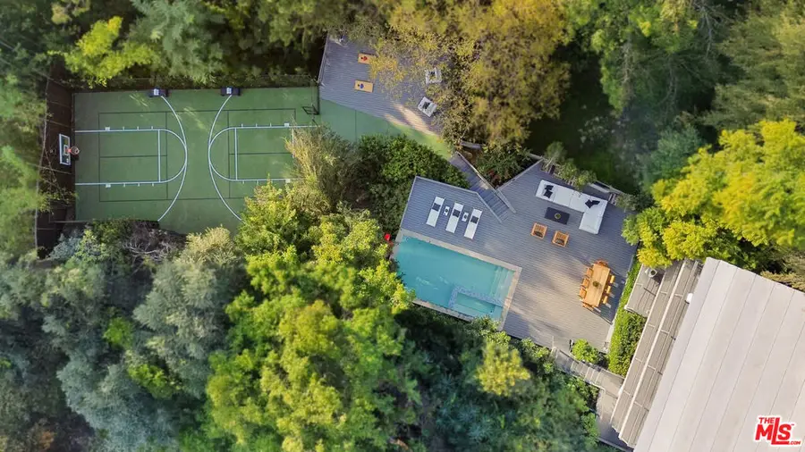 2753 La Cuesta Drive, Los Angeles, CA 90046 - Image #2