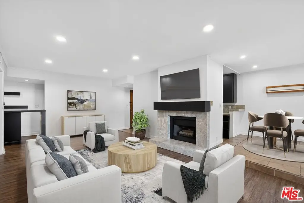 12940 Riverside Drive #101, Sherman Oaks, CA 91423 - #1