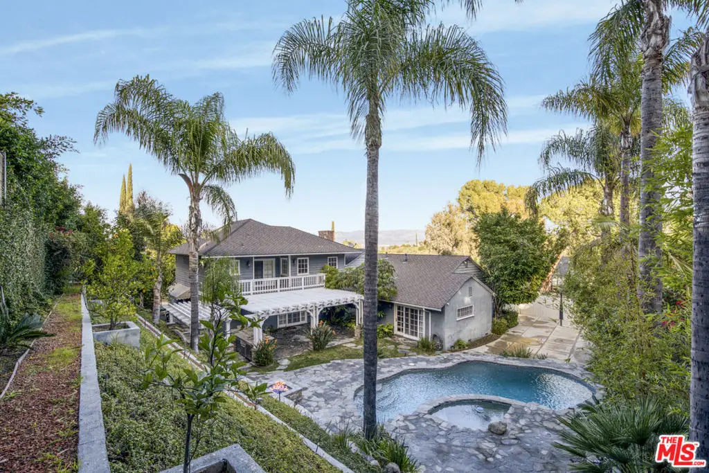 3690 Crownridge Drive, Sherman Oaks, CA 91403 - Image #1