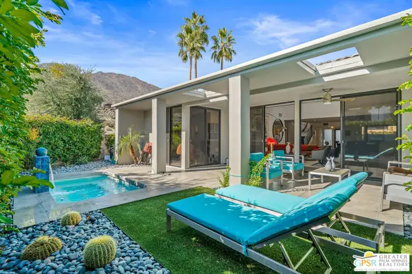 147 E Perlita Circle, Palm Springs, CA 92264