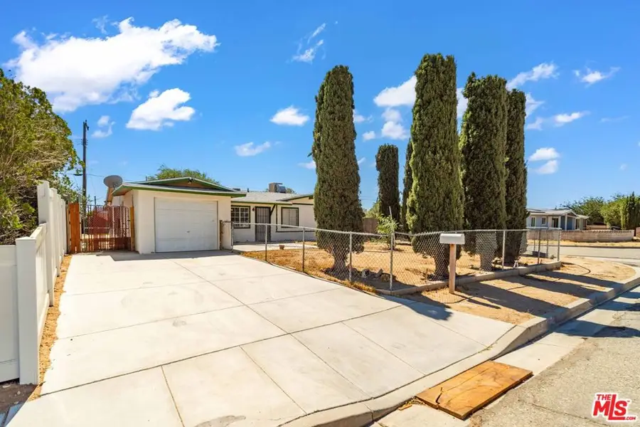15872 Rexroth Street, Mojave, CA 93501 - #2