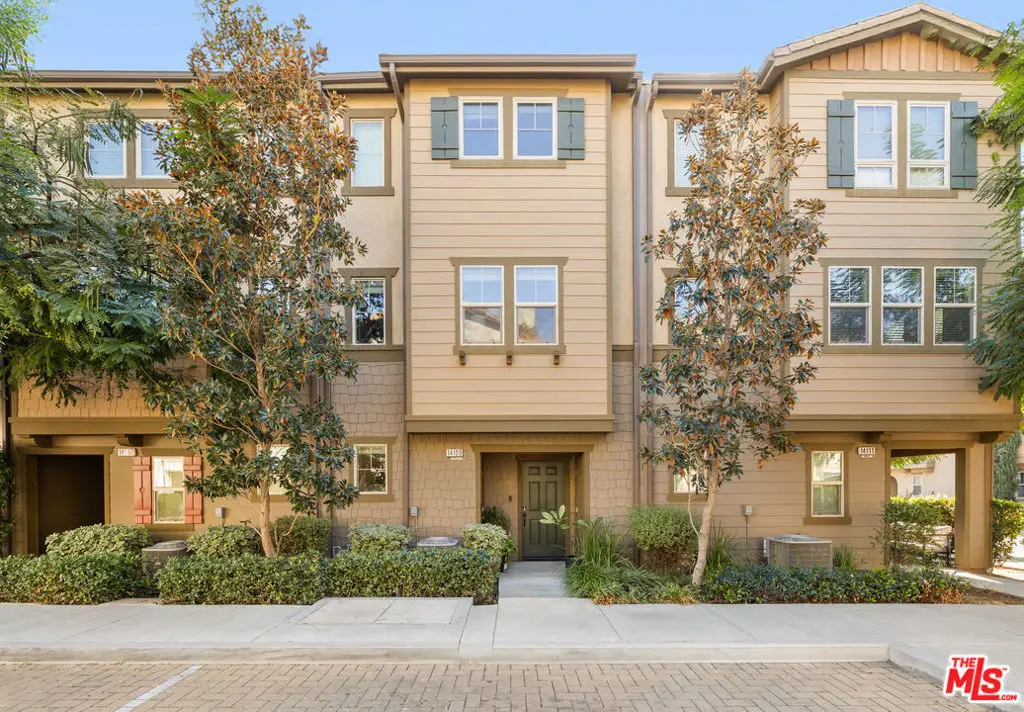 14109 W Birch Lane, Van Nuys, CA 91405 - Image #1