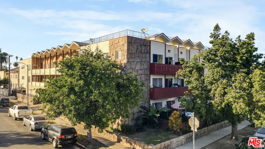 2405 W 18th Street, Los Angeles, CA 90019 - #1