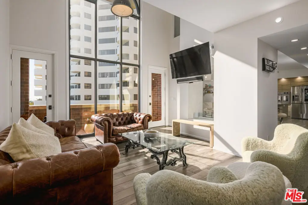 10550 Wilshire Boulevard #505, Los Angeles, CA 90024 - Image #1