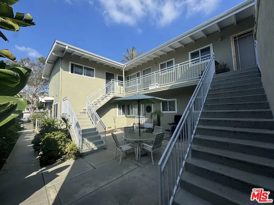 8324 W Manchester Avenue, Playa Del Rey, CA 90293 - Image #3