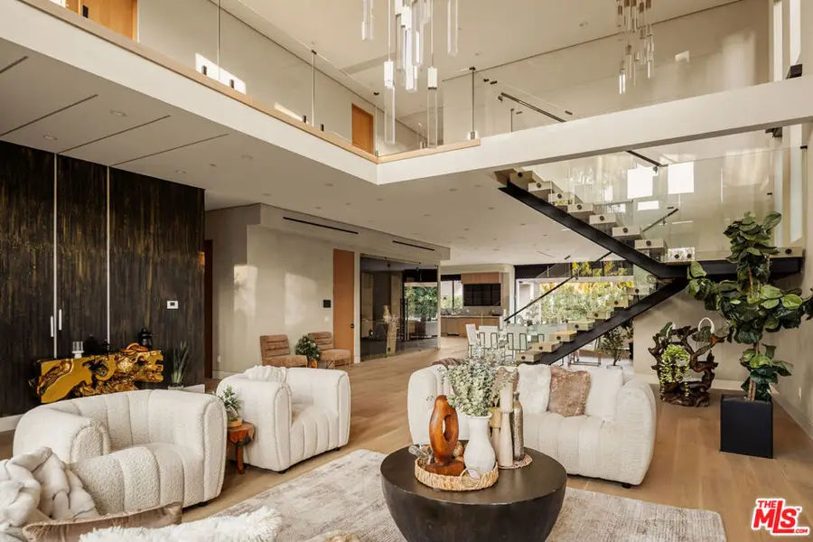 4528 Matilija Avenue, Sherman Oaks, CA 91423 - Image #3