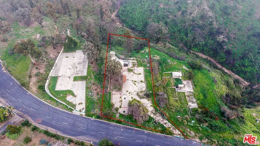 20654 Eaglepass Drive, Malibu, CA 90265 - Image #3