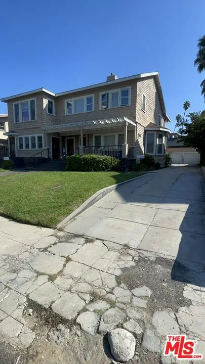 1220 3rd Avenue, Los Angeles, CA 90019 - Image #2