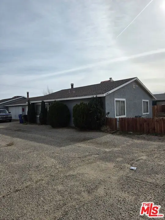 15893 Sago Road, Apple Valley, CA 92307