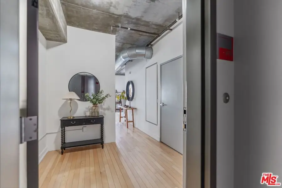645 W 9th Street #618, Los Angeles, CA 90015 - Image #2