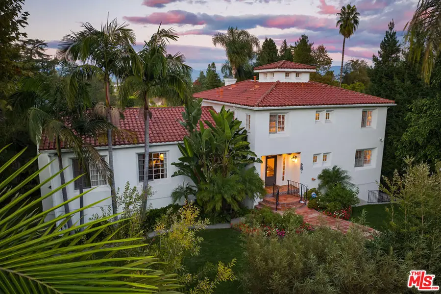 14285 Valley Vista Boulevard, Sherman Oaks, CA 91423 - #3