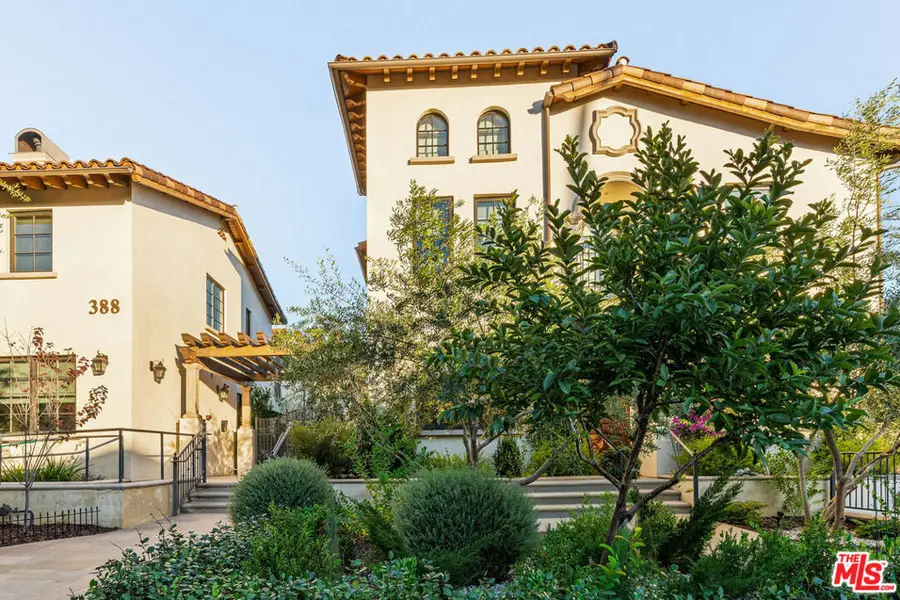 388 S Los Robles Avenue #206, Pasadena, CA 91101 - Image #2