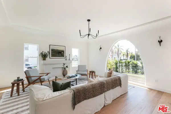 1570 S Hayworth Avenue, Los Angeles, CA 90035