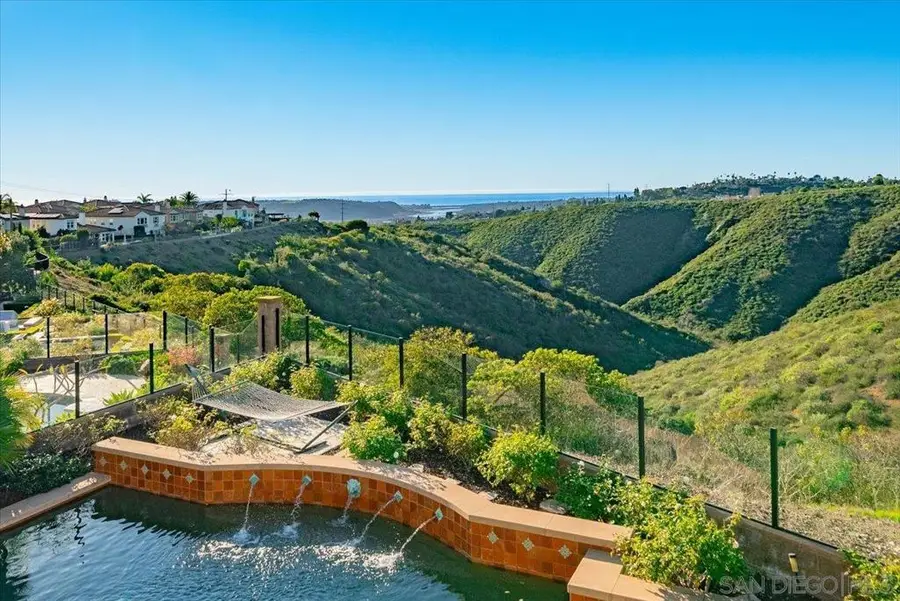 7135 Sitio Caliente, Carlsbad, CA 92009 - #3