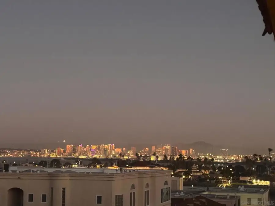 370 Rosecrans St #302, San Diego, CA 92106 - Image #3