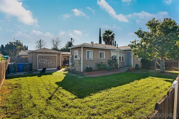 175 E Washington Ave., El Cajon, CA 92020