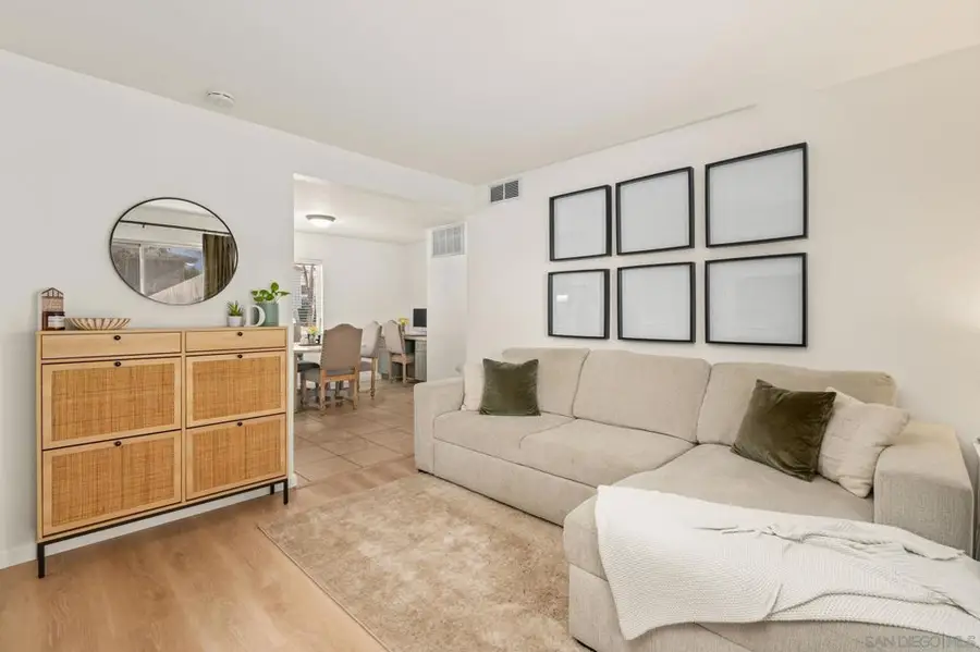 2528 White Oak Pl #3, Escondido, CA 92027 - #3