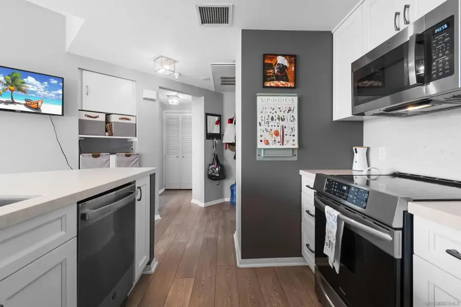 2400 5th Avenue #330, San Diego, CA 92101 - Image #2