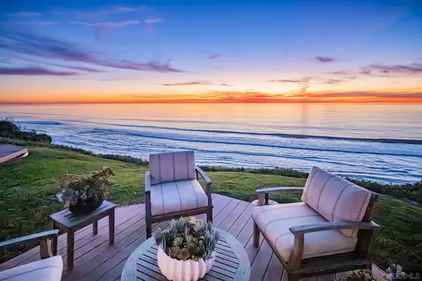 538 4th St, Encinitas, CA 92024