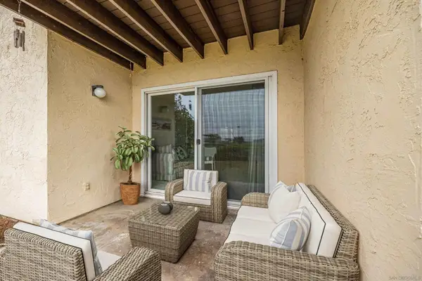 3672 Clairemont Dr #1B, San Diego, CA 92117