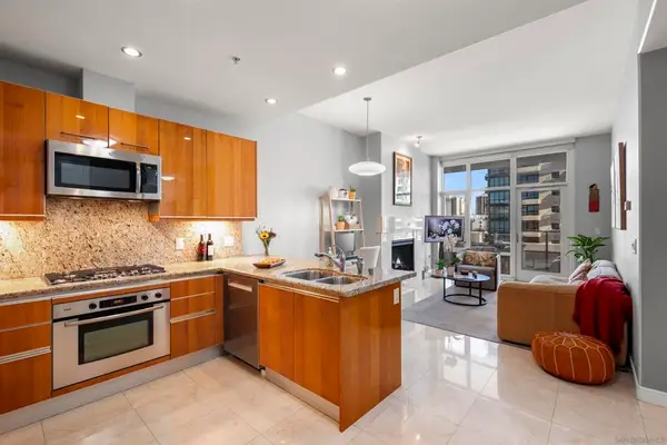 550 Front St #302, San Diego, CA 92101