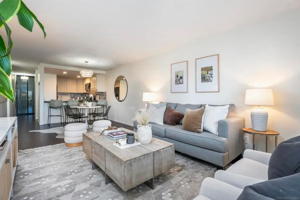 1209 Hueneme St #5, San Diego, CA 92110 - Image #1