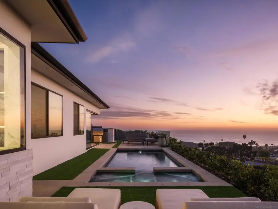 1542 Copa De Oro Dr, La Jolla, CA 92037 - Image #3