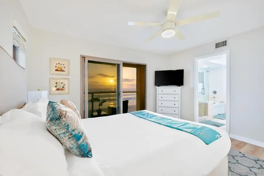 3537 Ocean Front Walk, San Diego, CA 92109 - #2