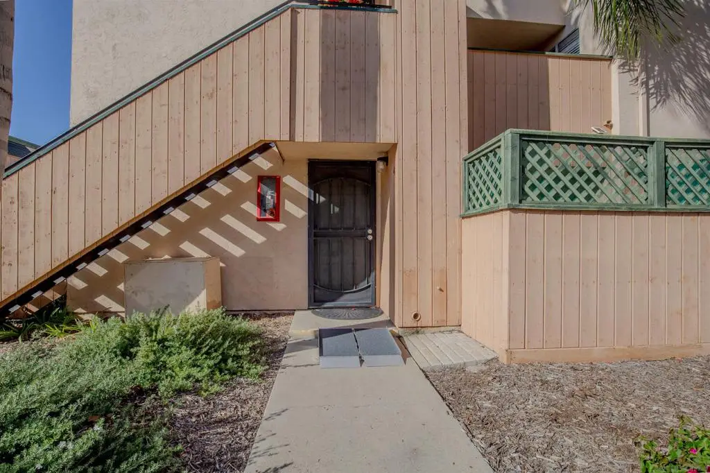 8757 Lake Murray Blvd #4, San Diego, CA 92119 - #1