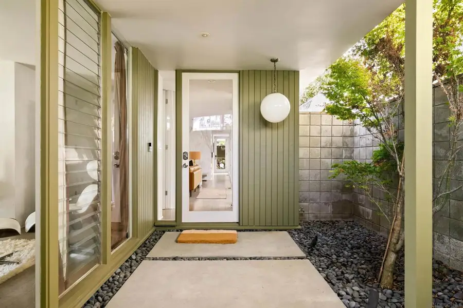 5622 Linda Rosa Ave, La Jolla, CA 92037 - Image #3