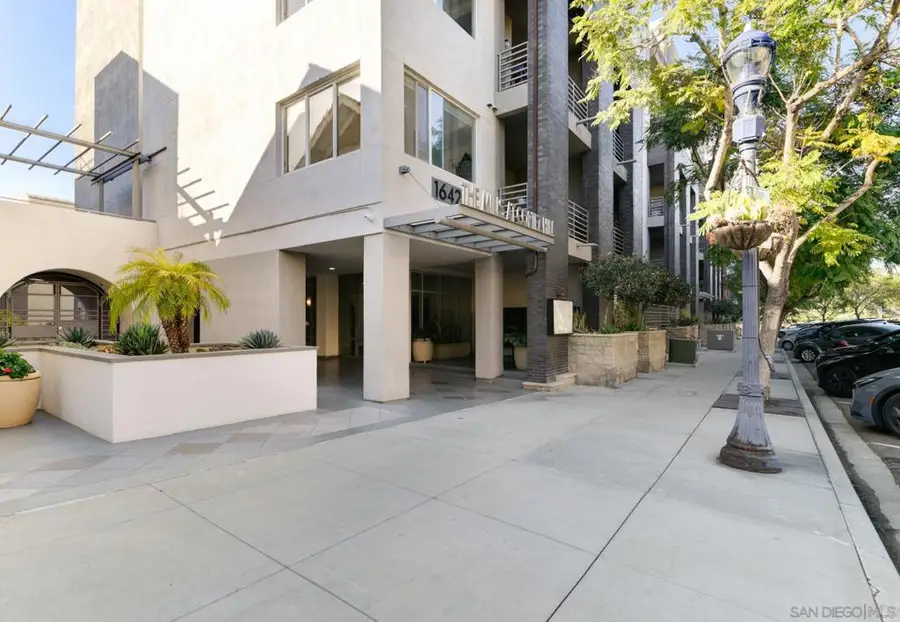 1642 7th #421, San Diego, CA 92101 - #3