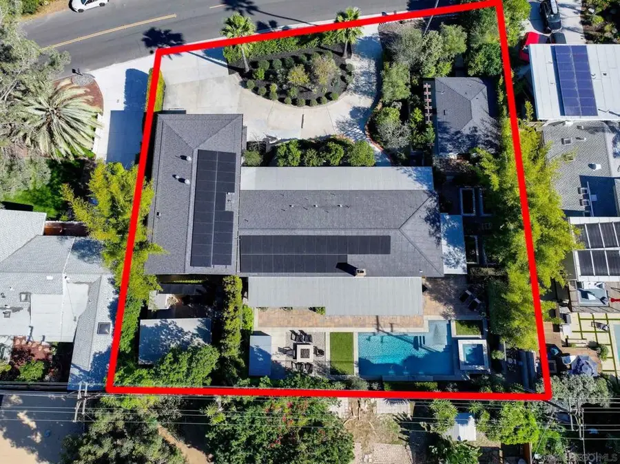 554 56 Stratford Dr, Encinitas, CA 92024 - Image #3