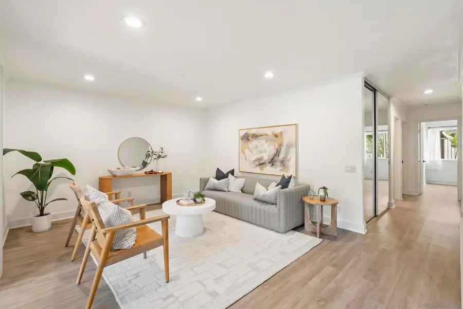 8503 Villa La Jolla Dr #E, La Jolla, CA 92037 - #2