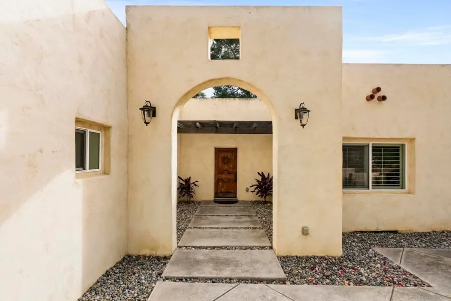 4214 Bobbie Ln, La Mesa, CA 91941 - Image #3