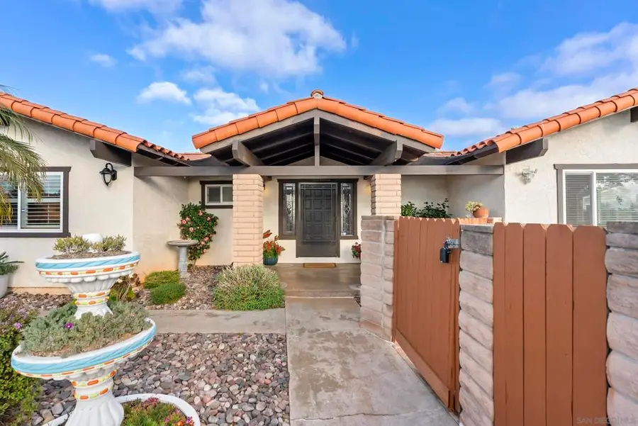 1918 Odell Cir, Vista, CA 92084 - #3